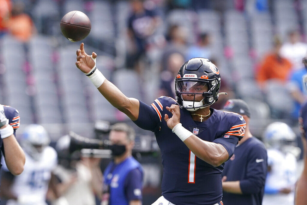JUSTIN FIELDS, Bears